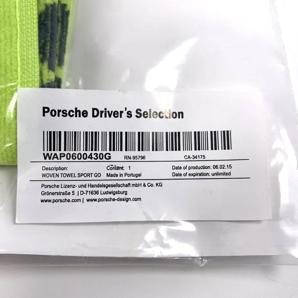 Porsche Golf Woven Towel with Tag‎ Carabiner Promo Item 2015 Packaged RARE